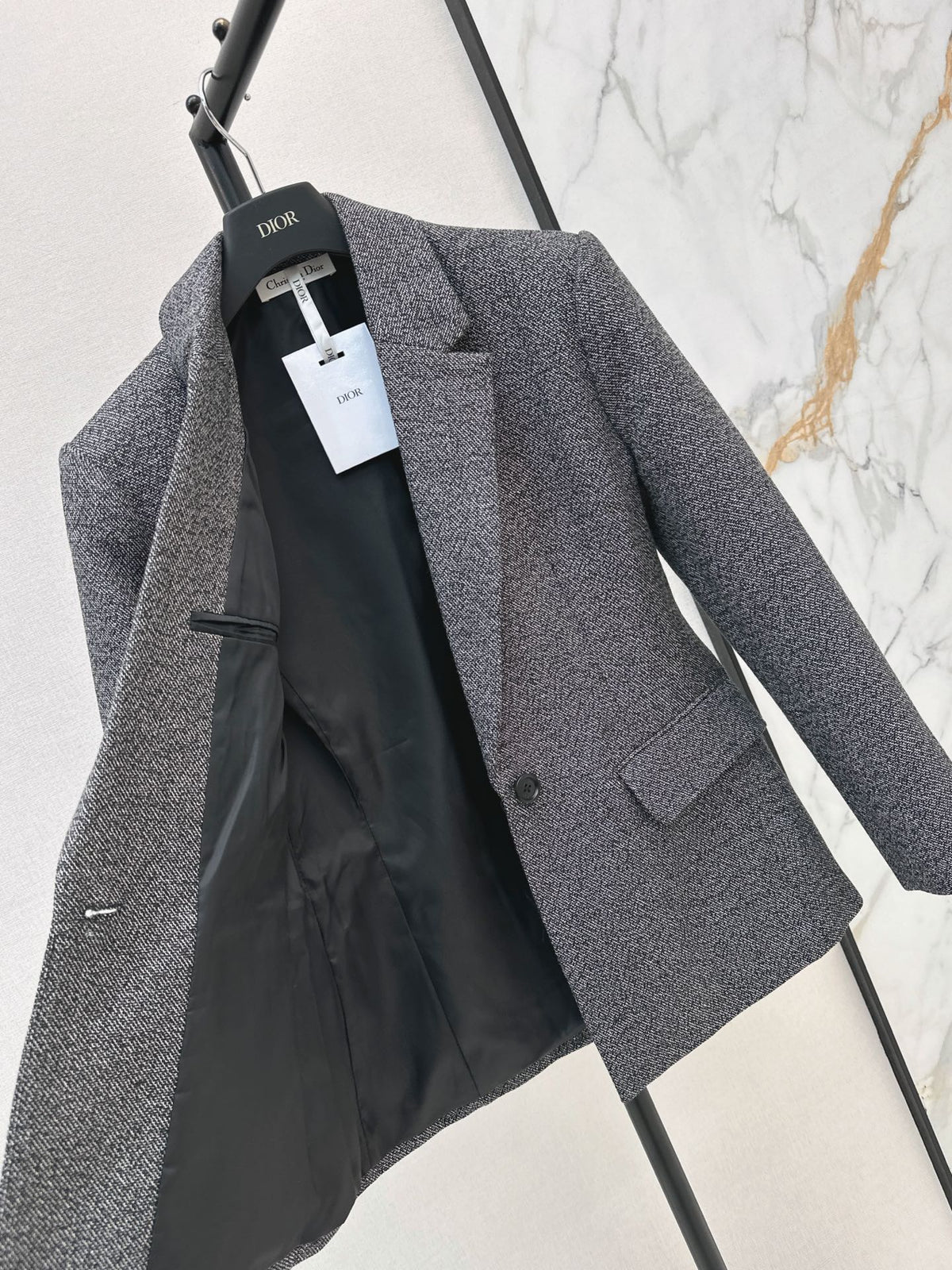 26FW New Wool Blazer with Lapel and Waist-Cinching Detail 🩶