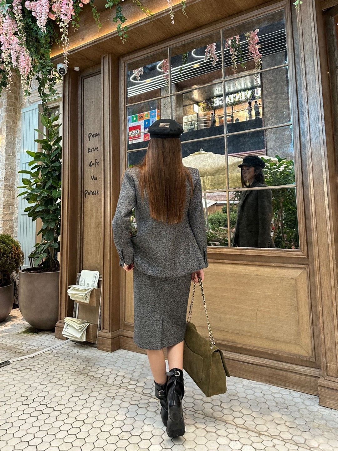 26FW New Wool Blazer with Lapel and Waist-Cinching Detail 🩶