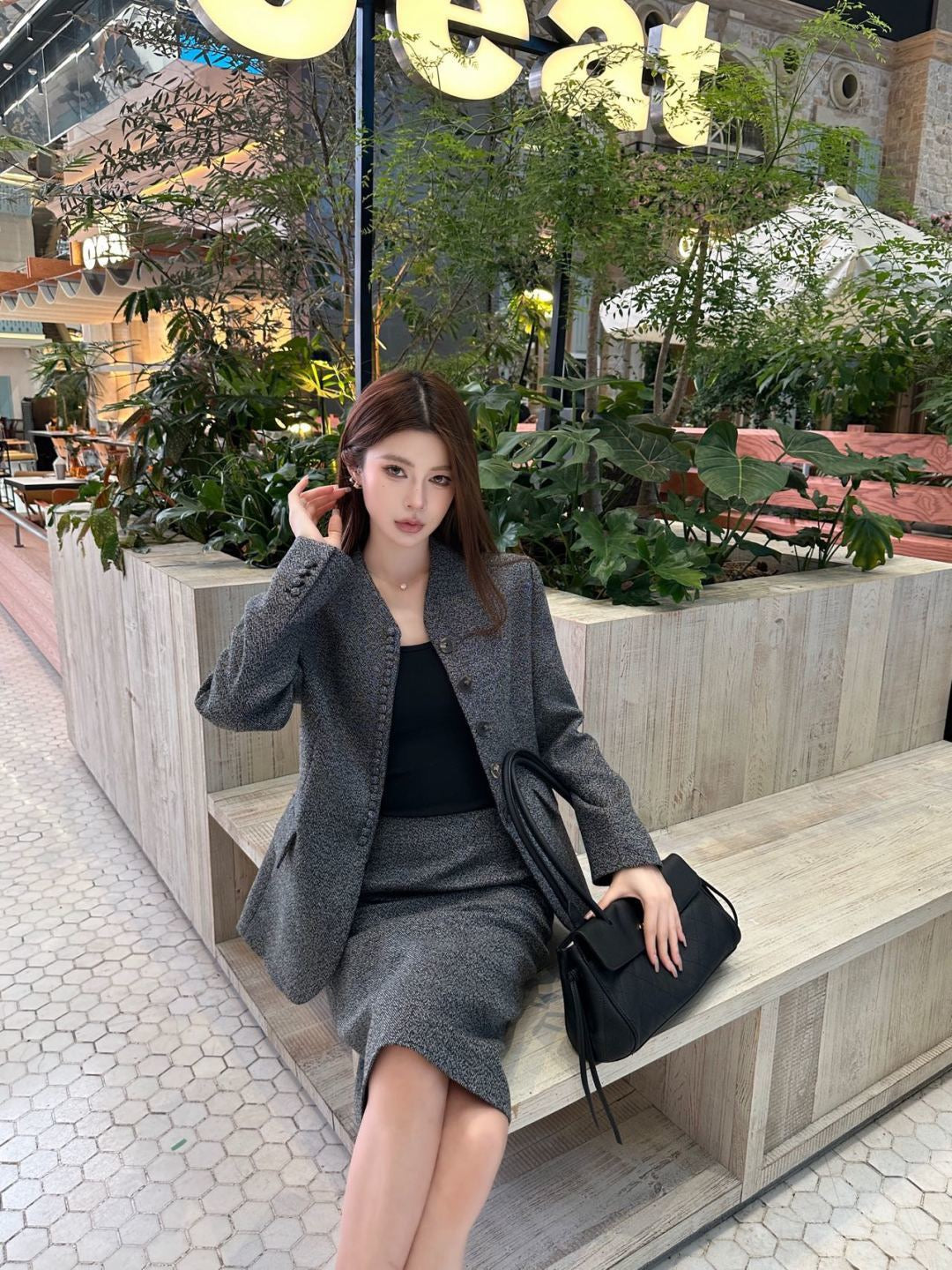 26FW New: Wool Blazer with Stand Collar and Cinched Waist 🩶