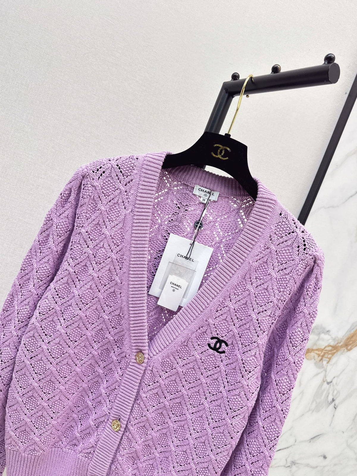 26FW New V-Neck Knit Cardigan 💜🤎