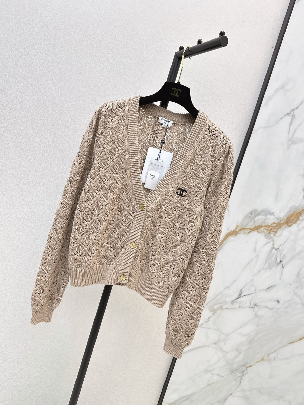 26FW New V-Neck Knit Cardigan 💜🤎