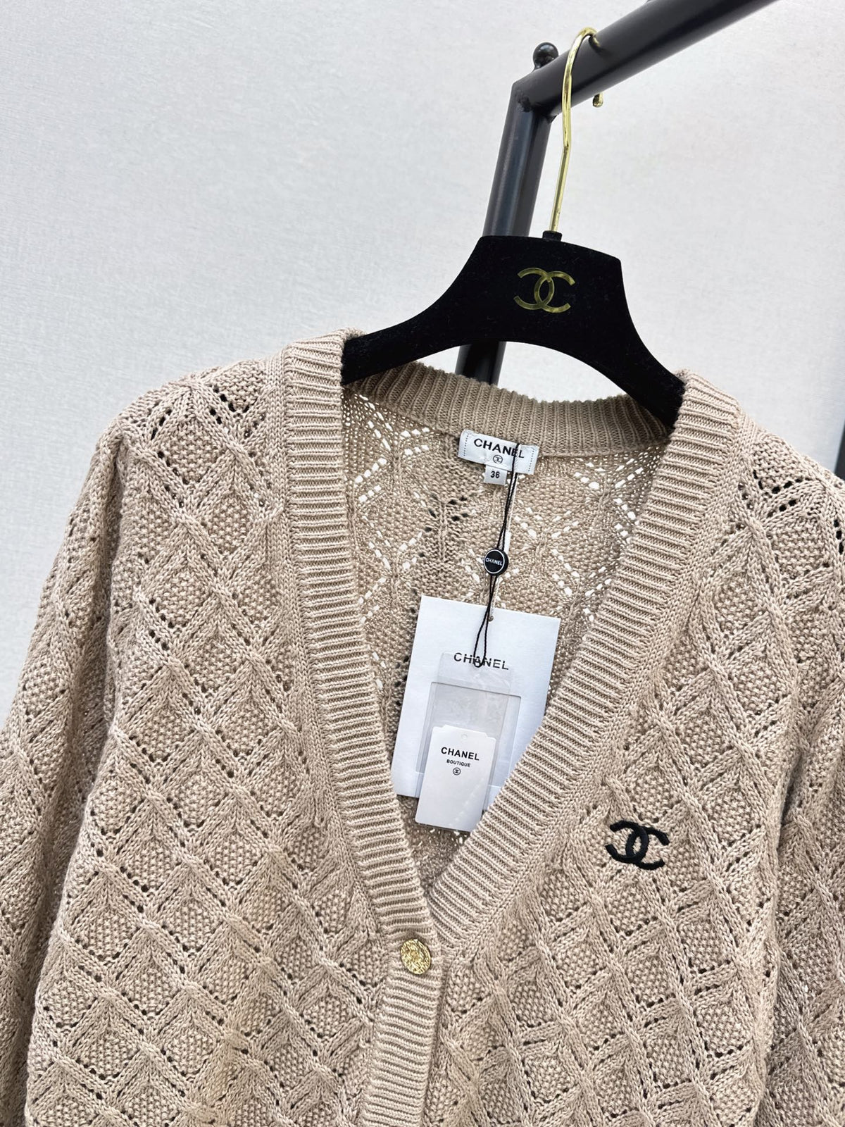 26FW New V-Neck Knit Cardigan 💜🤎