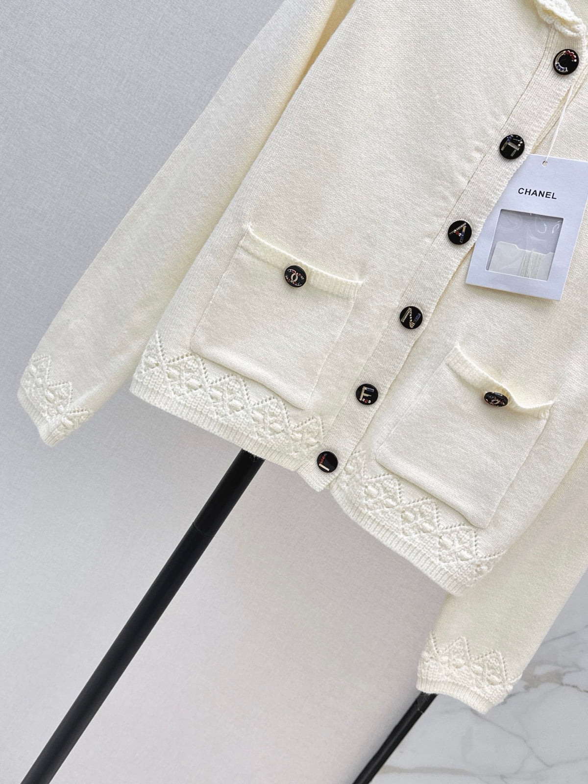 26FW New Crochet Lace Collar Cardigan 🤍🖤
