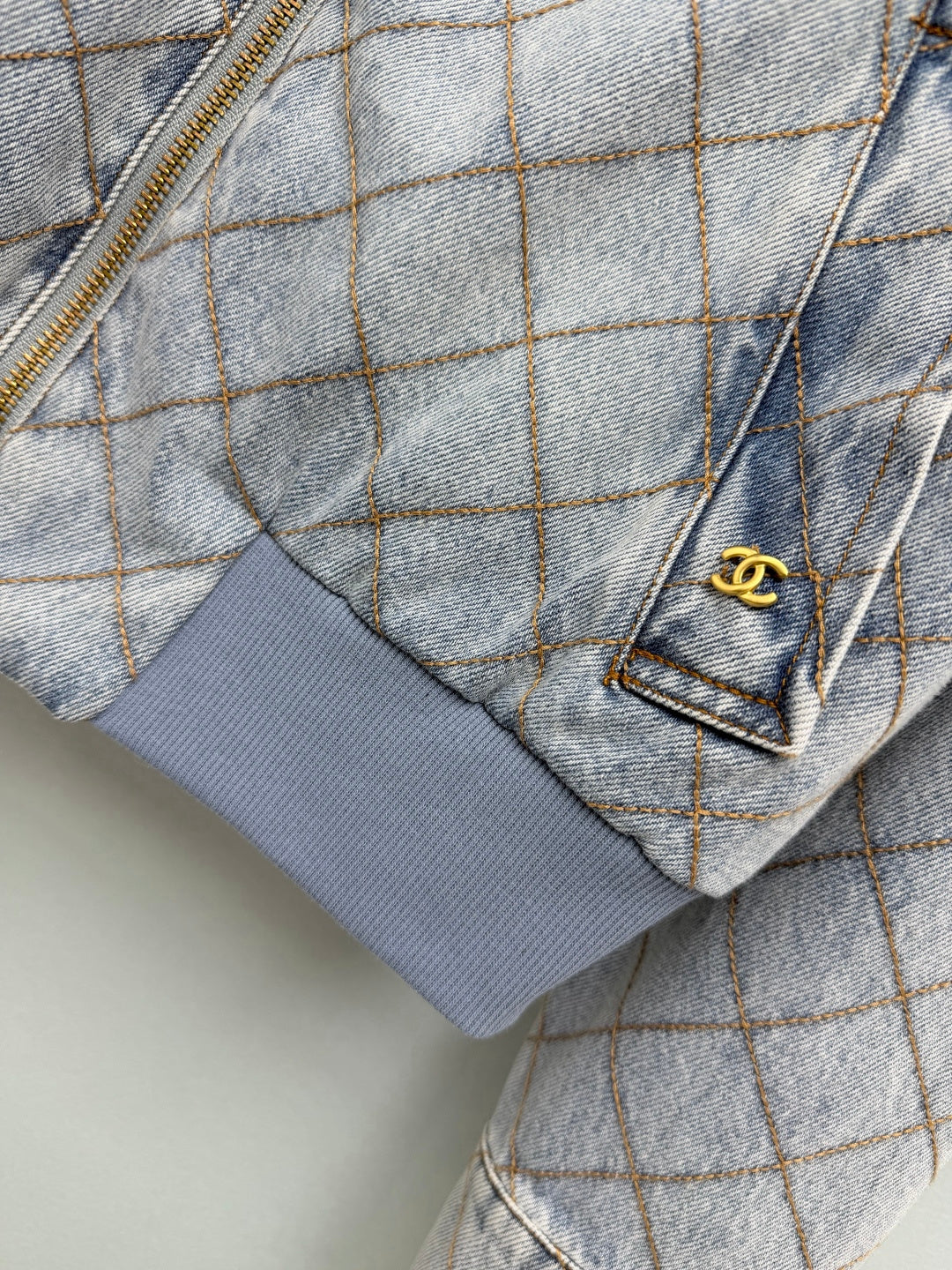26FW New Cropped Denim Baseball Jacket 🩵