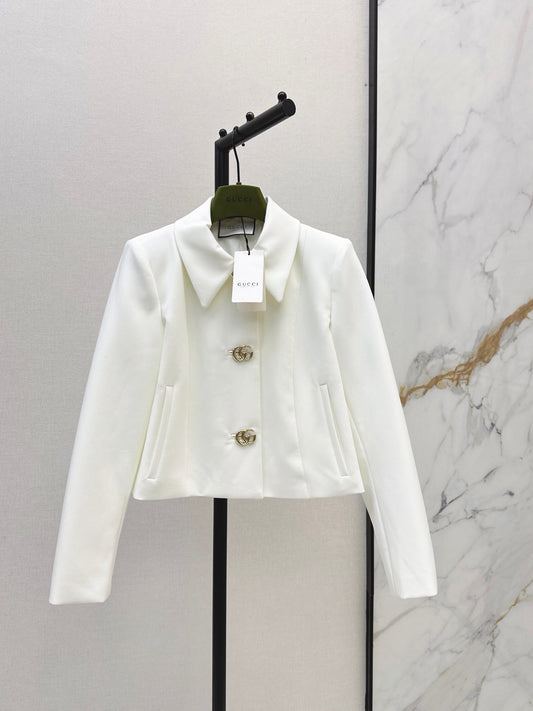 26FW New Cropped Jacket with Logo Hardware & Lapel Collar 🤍❤️