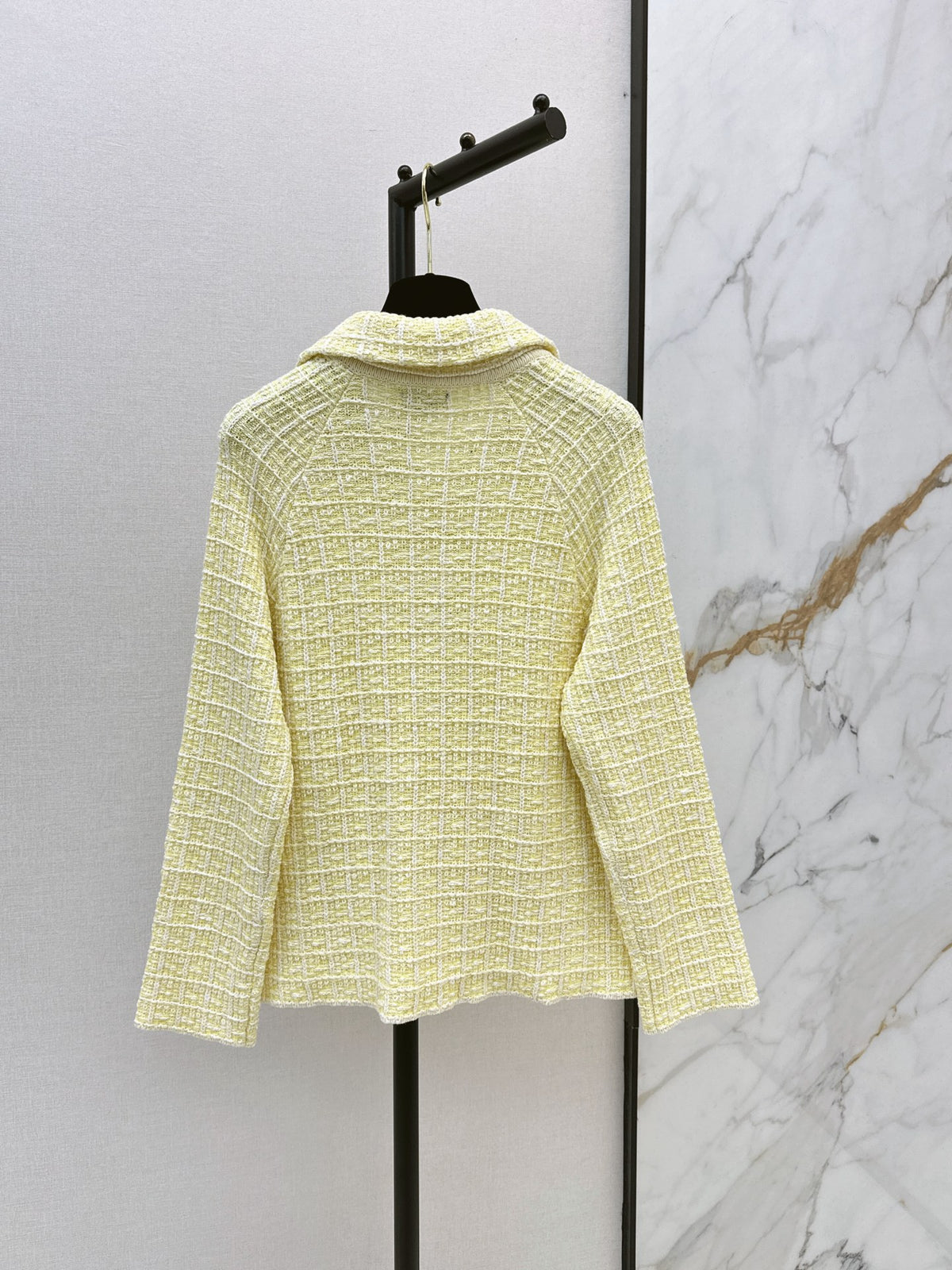 26FW New Goose-Yellow Collared Knit Cardigan 💛