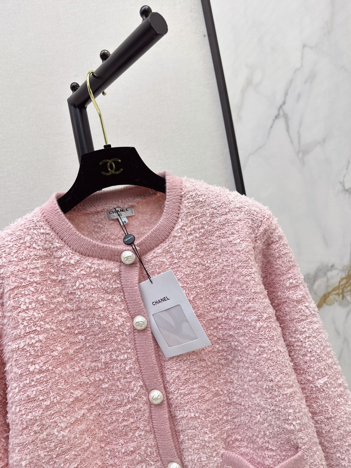 26FW New Crew-Neck Knit Cardigan 🩷
