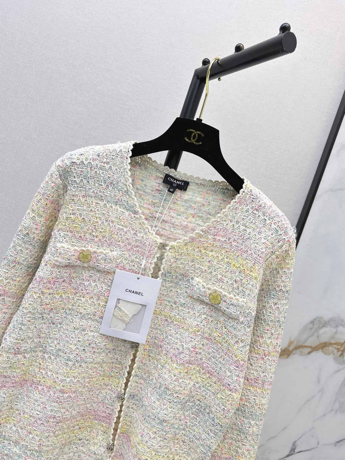 26FW New Rainbow Yarn Crew-Neck Knit Cardigan 🤍