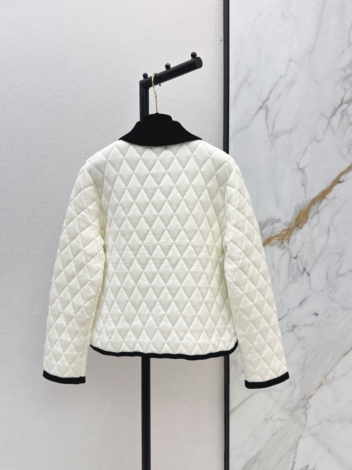 26FW New Collared Knit Jacket 🤍🖤