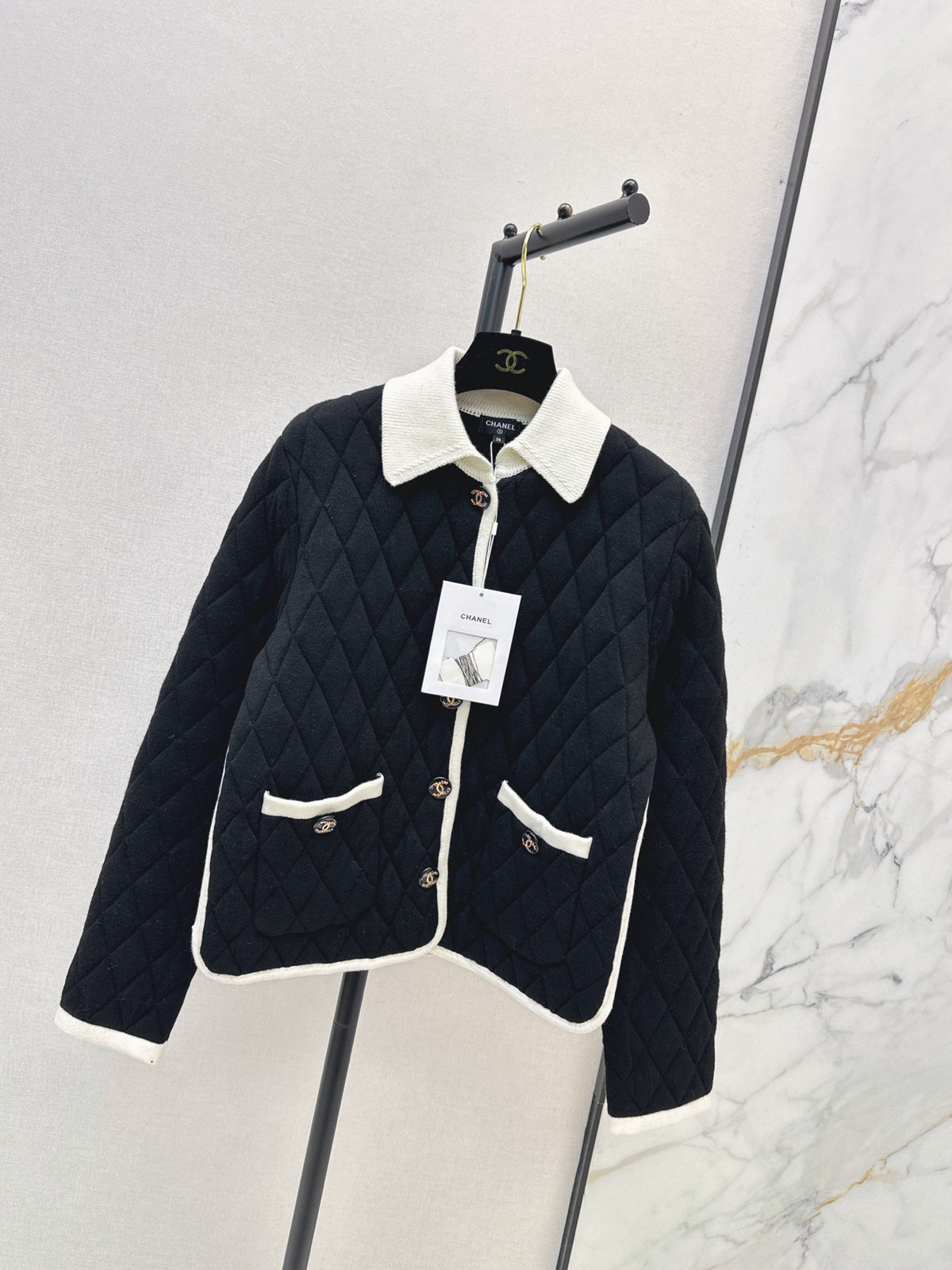 26FW New Collared Knit Jacket 🤍🖤