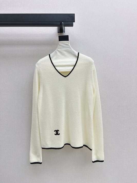 26FW New Black & White Color-Block V-Neck Wool Knit Top 🤍🖤