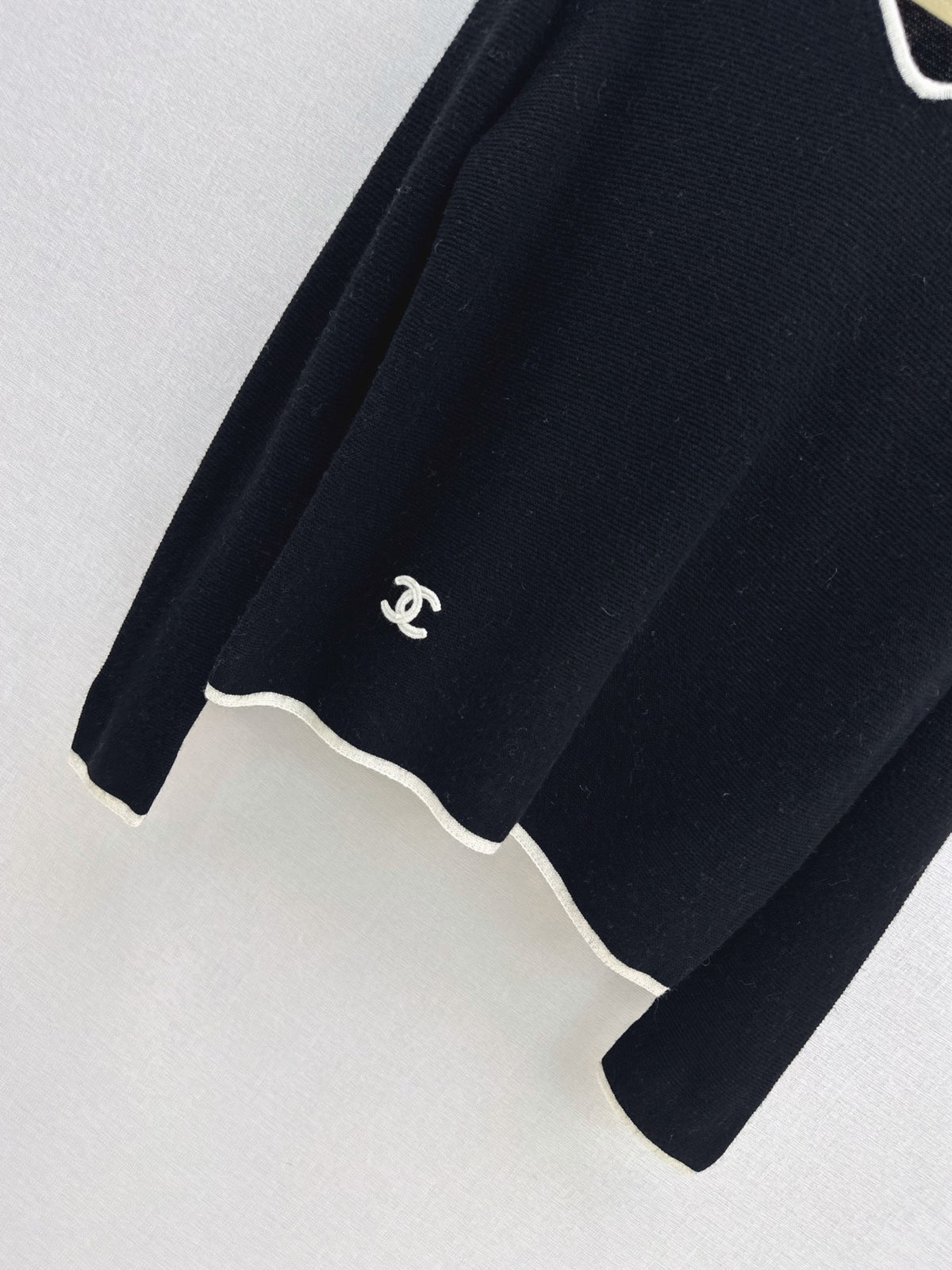 26FW New Black & White Color-Block V-Neck Wool Knit Top 🤍🖤