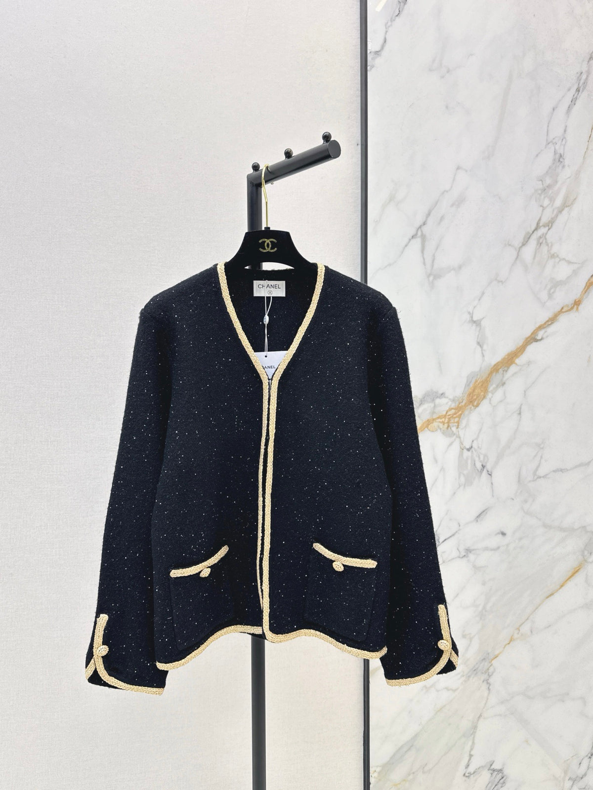 ❤️‍🔥Limited edition❤️‍🔥26FW New Cardigan with Gold Trim 🖤