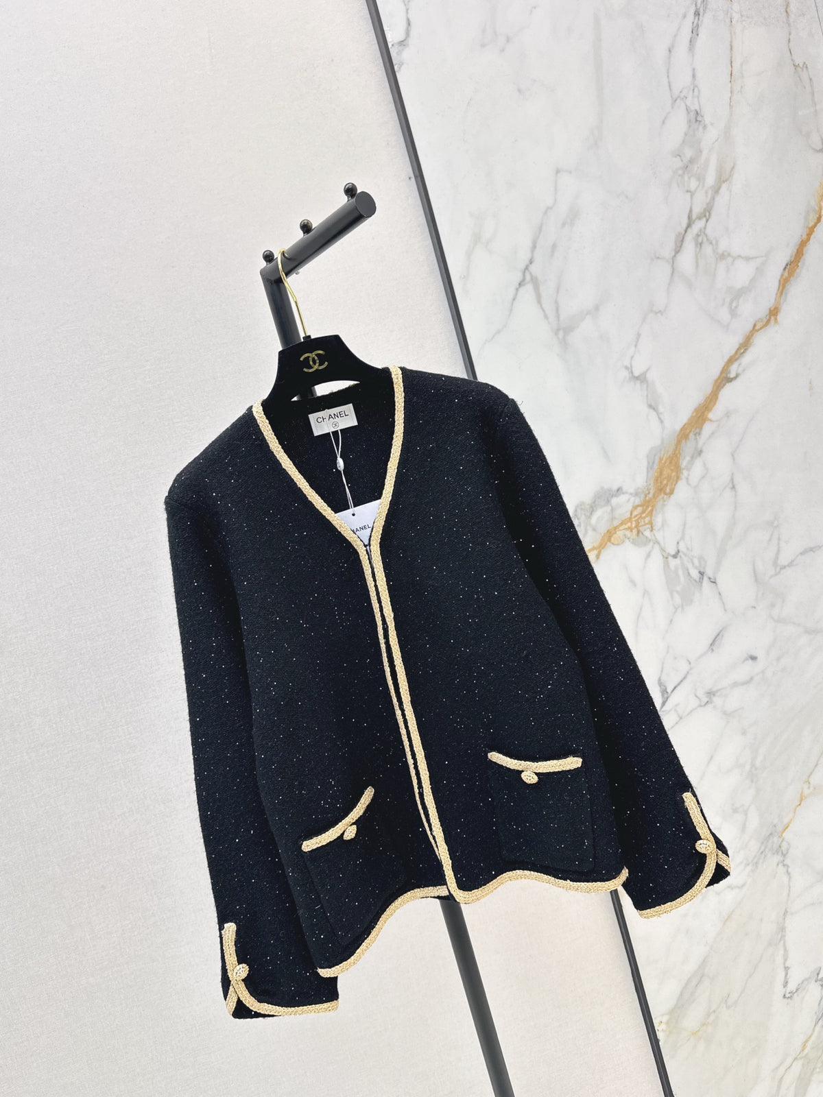 ❤️‍🔥Limited edition❤️‍🔥26FW New Cardigan with Gold Trim 🖤