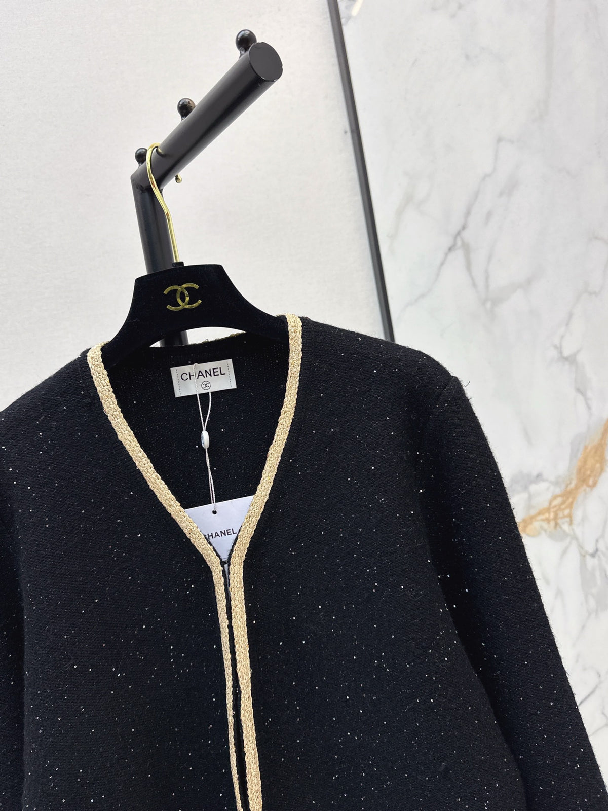 ❤️‍🔥Limited edition❤️‍🔥26FW New Cardigan with Gold Trim 🖤