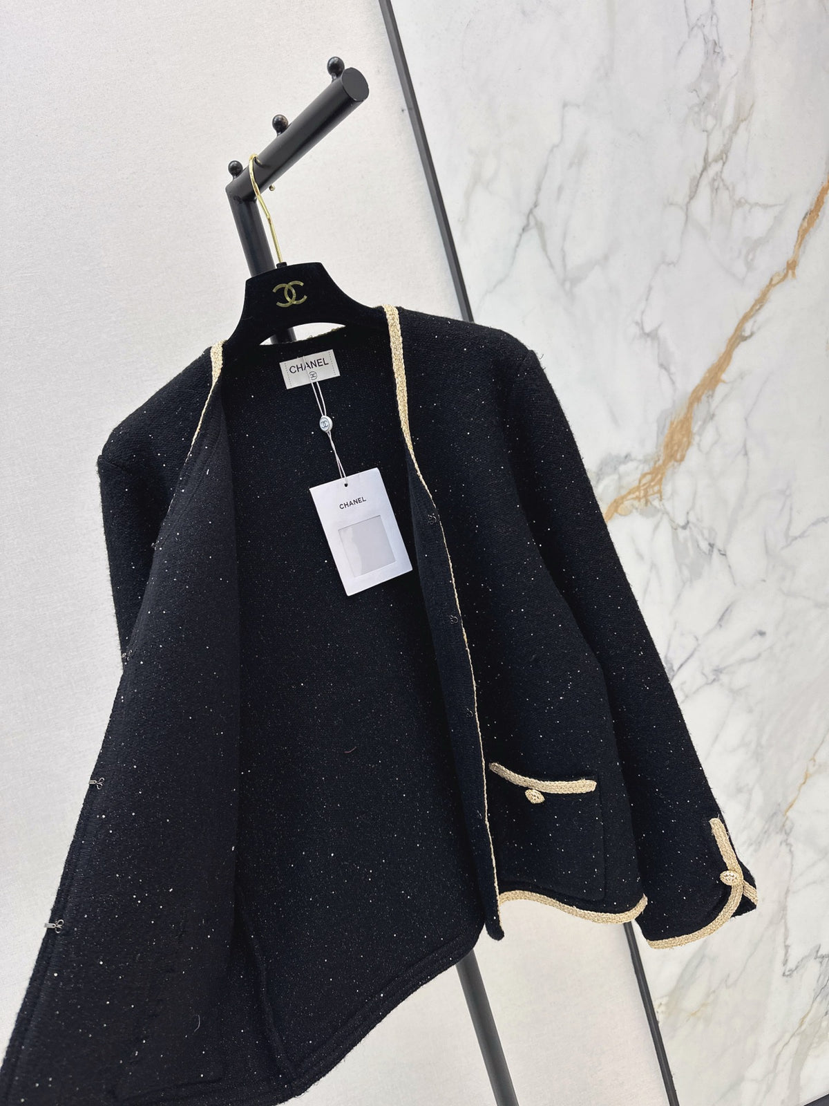 ❤️‍🔥Limited edition❤️‍🔥26FW New Cardigan with Gold Trim 🖤