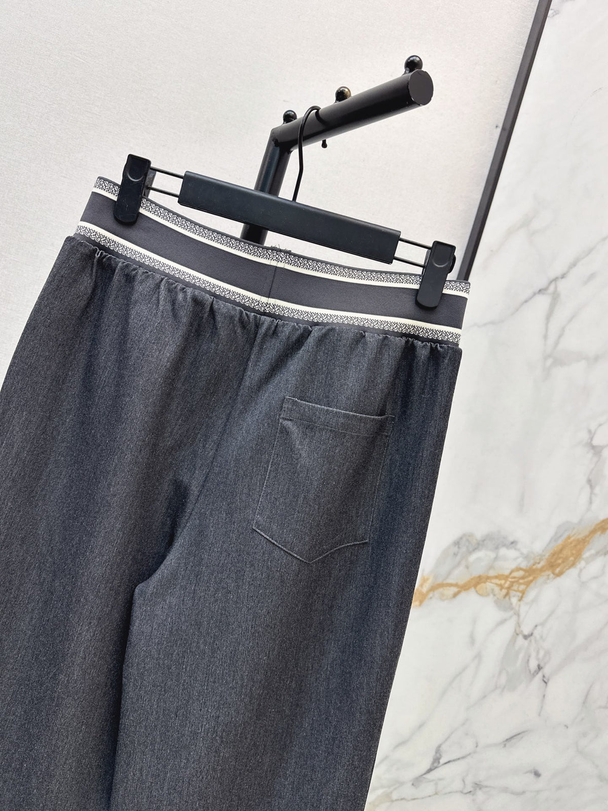 26FW New Wide-Leg Casual Trousers 🩶🖤