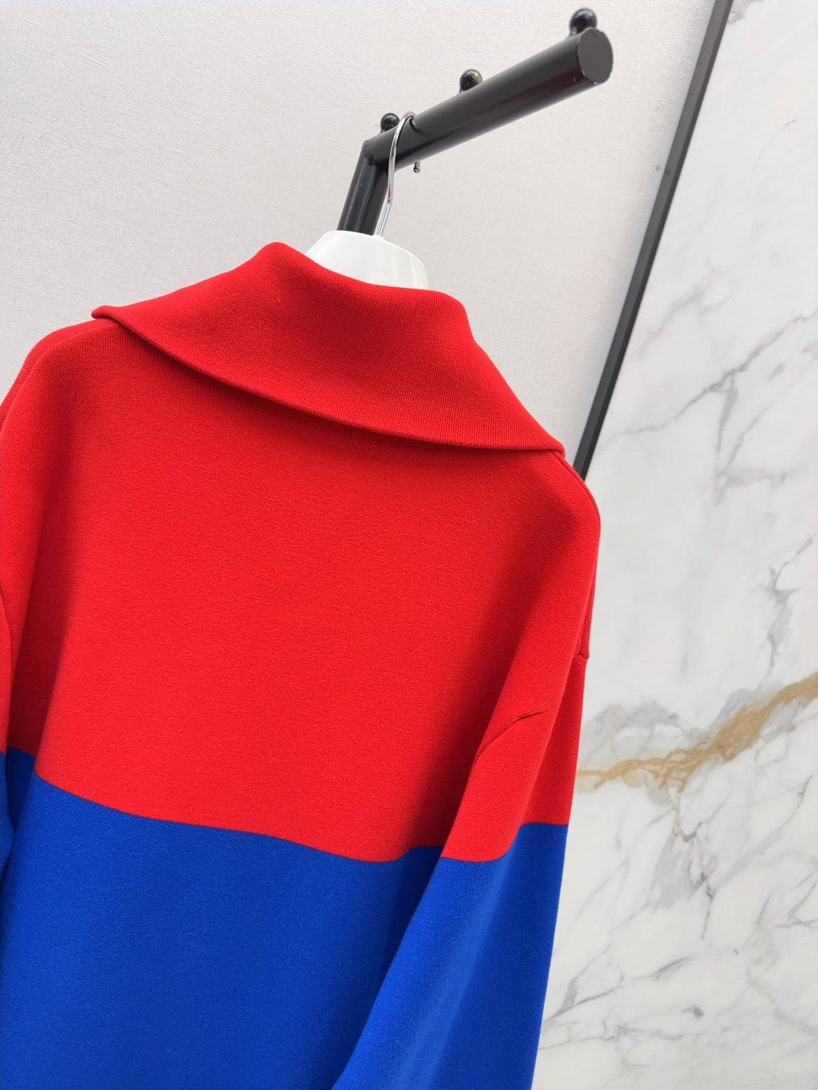26FW New Color-Block Half-Zip Collared Knit Sweatshirt ❤️💙