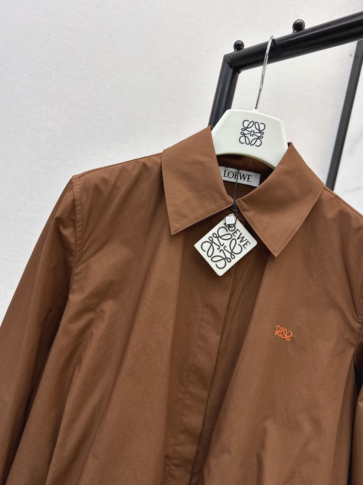 26FW New Balloon-Sleeve Shirt with Bud-Style Detail 🤍🤎💙