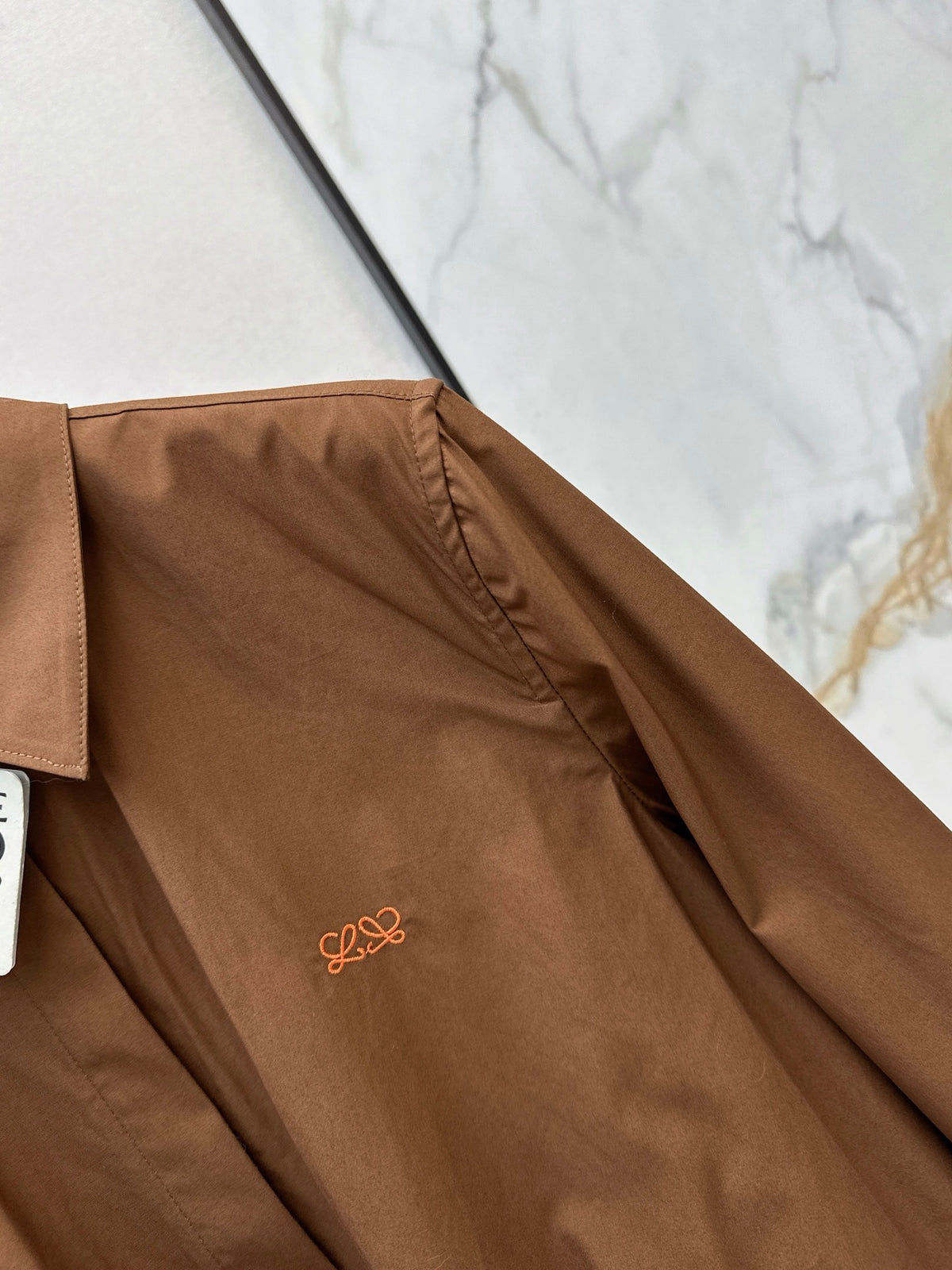 26FW New Balloon-Sleeve Shirt with Bud-Style Detail 🤍🤎💙