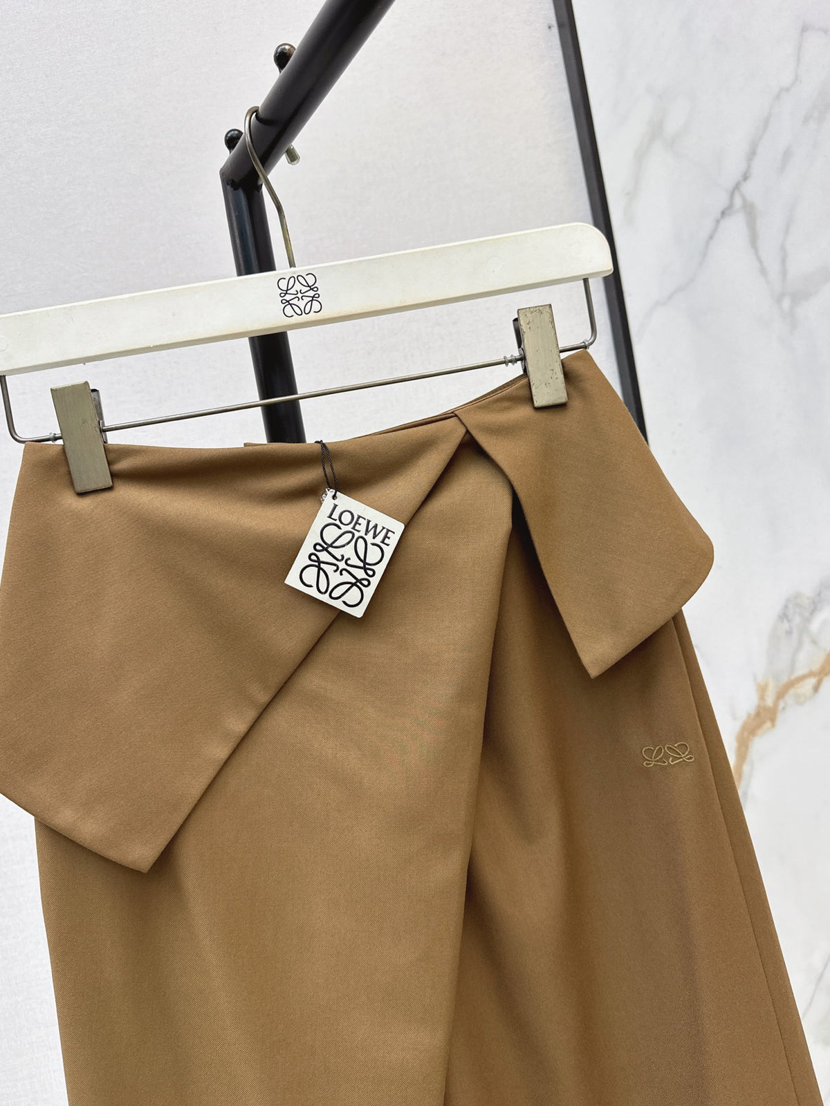 26FW New High-Waisted Wide-Leg Trousers 🤎🖤