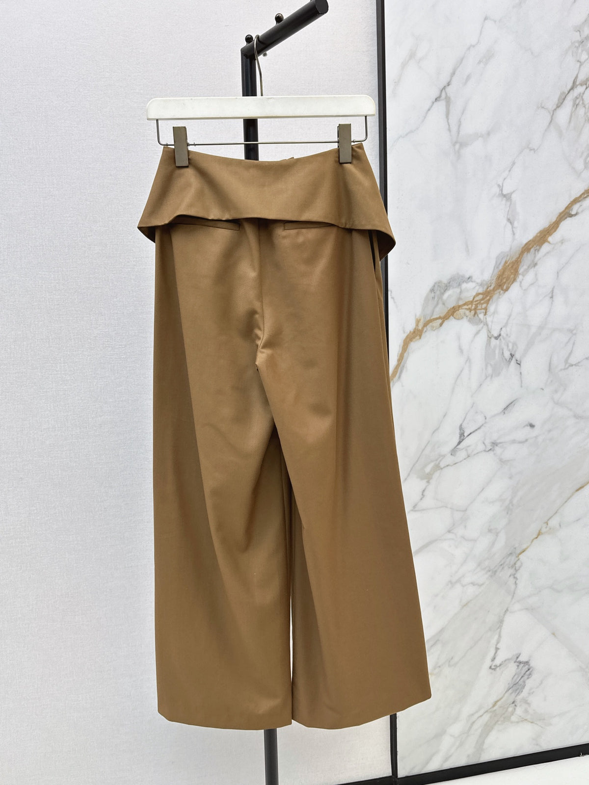 26FW New High-Waisted Wide-Leg Trousers 🤎🖤