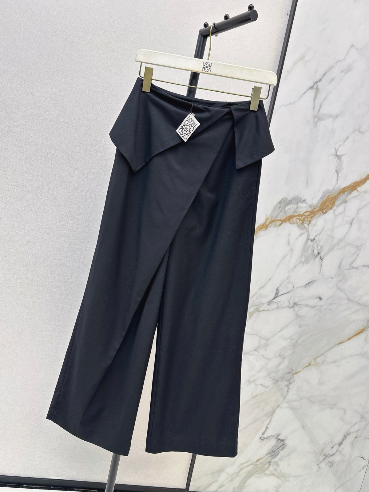 26FW New High-Waisted Wide-Leg Trousers 🤎🖤