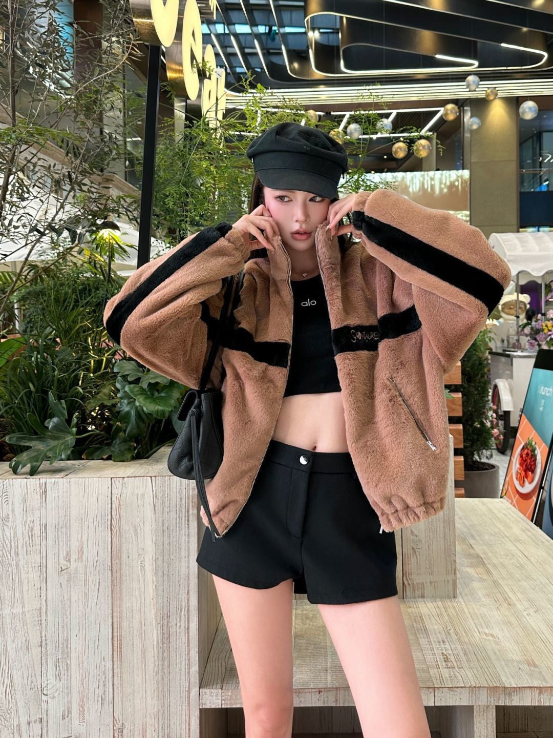 26FW New Faux Fur Stand-Collar Sports Jacket 🤎🖤