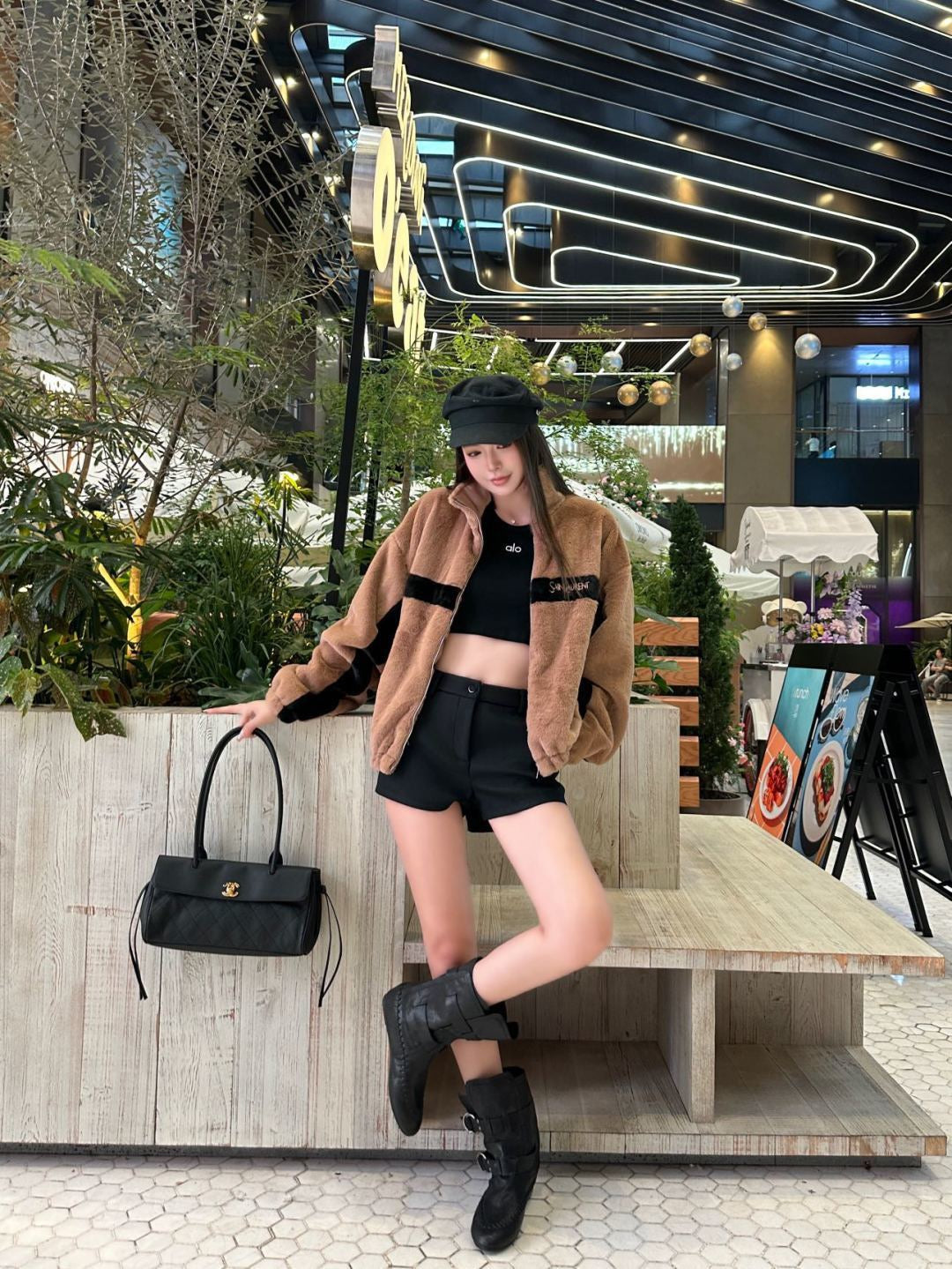 26FW New Faux Fur Stand-Collar Sports Jacket 🤎🖤