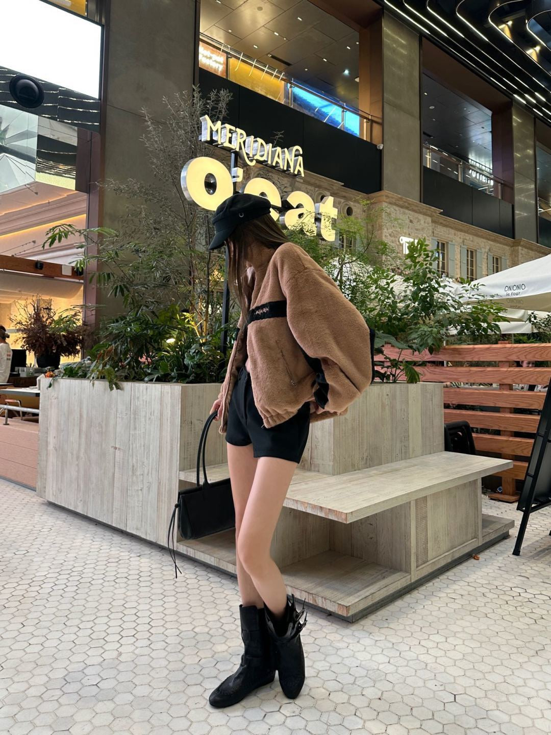 26FW New Faux Fur Stand-Collar Sports Jacket 🤎🖤