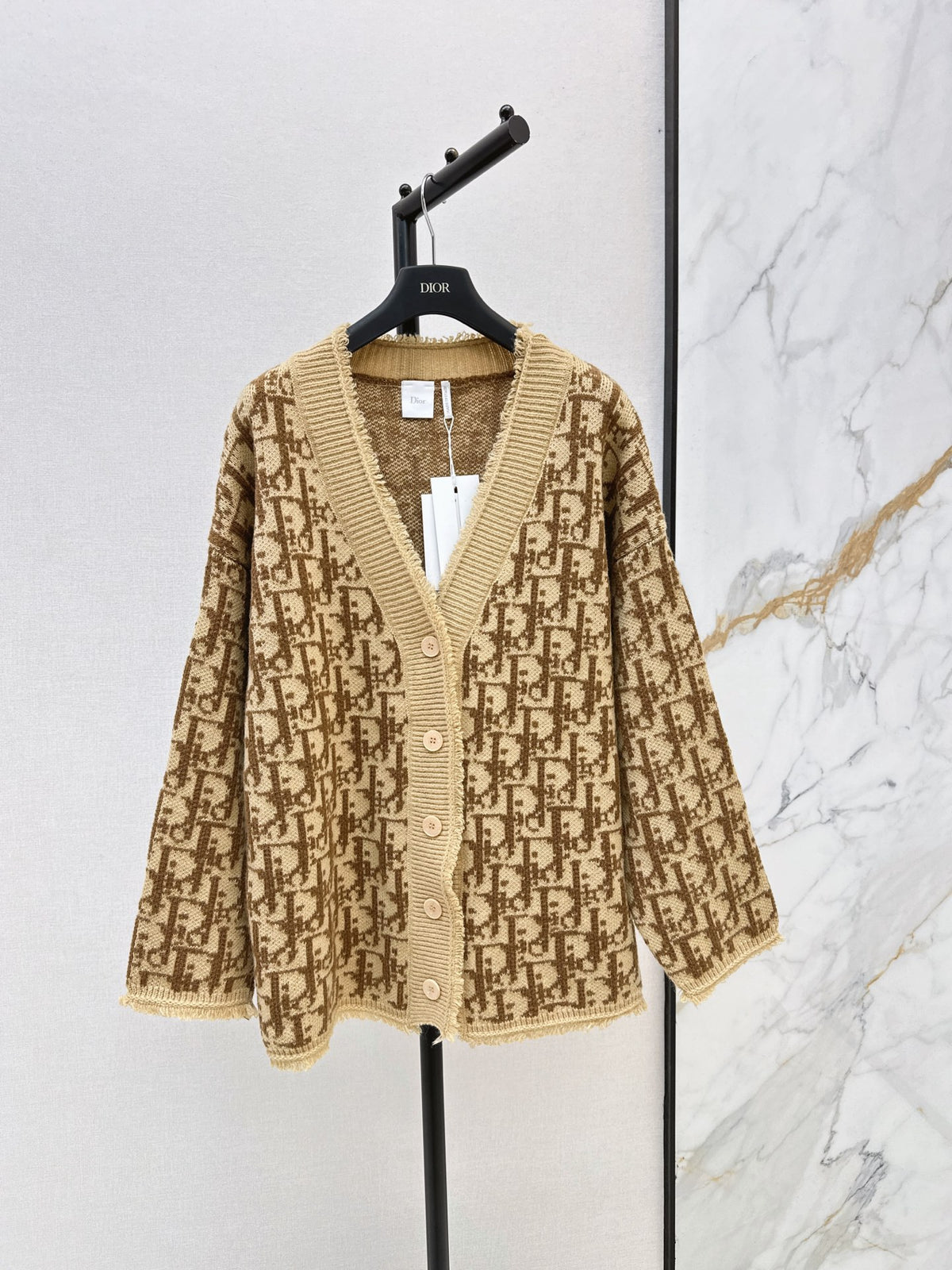 26FW New V-neck loose-fit cardigan 🤎🩶