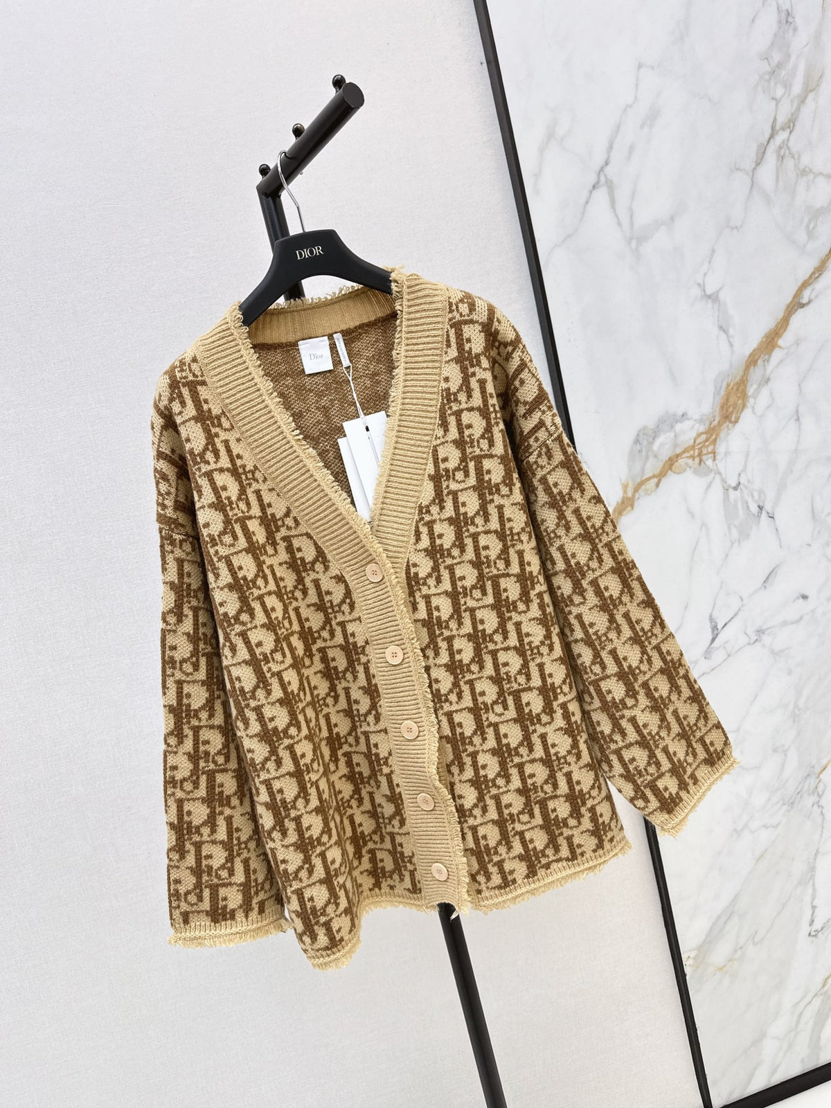 26FW New V-neck loose-fit cardigan 🤎🩶