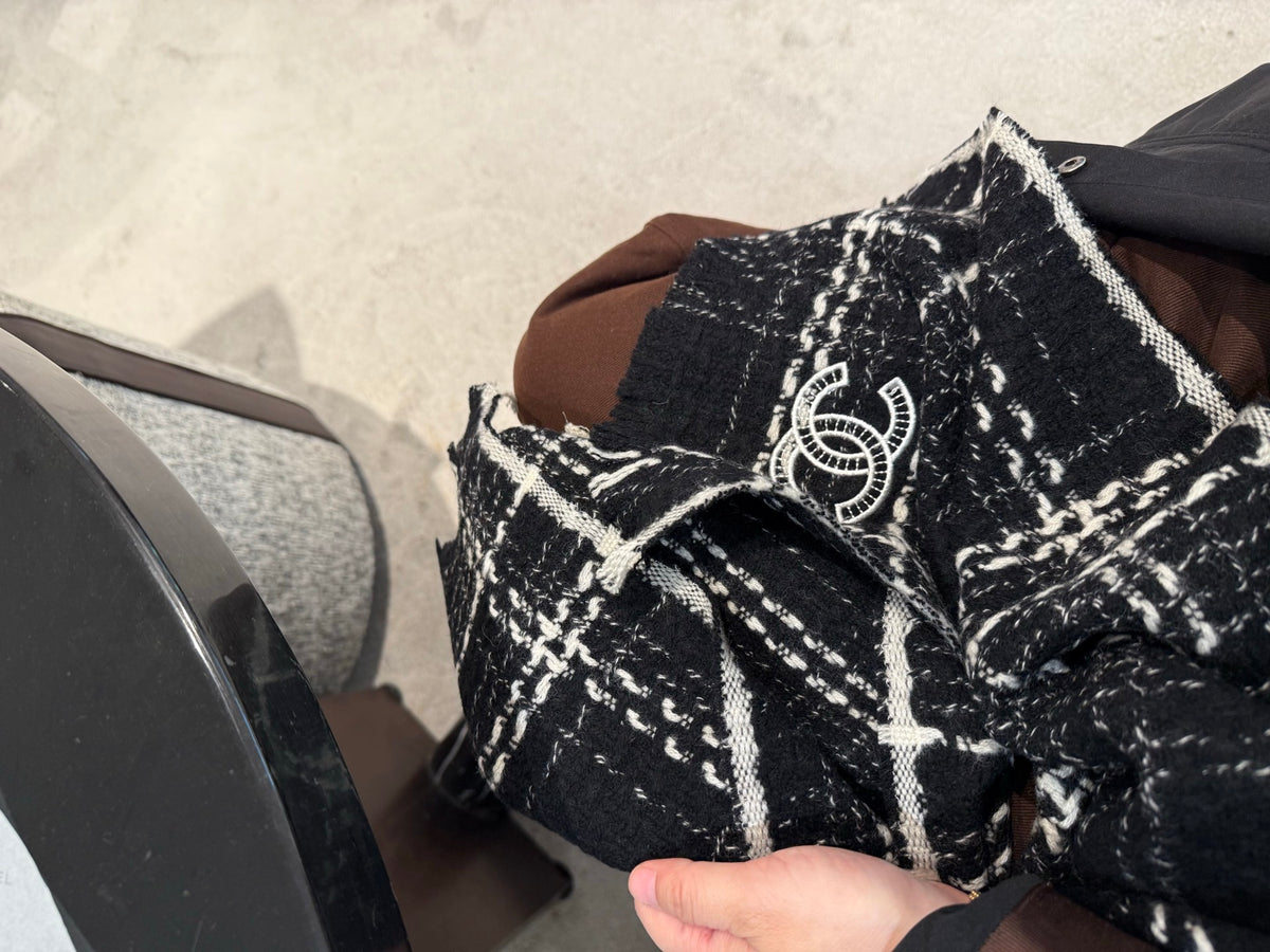 26FW New Lightly Felted Cashmere Scarf 🤍🩶🖤