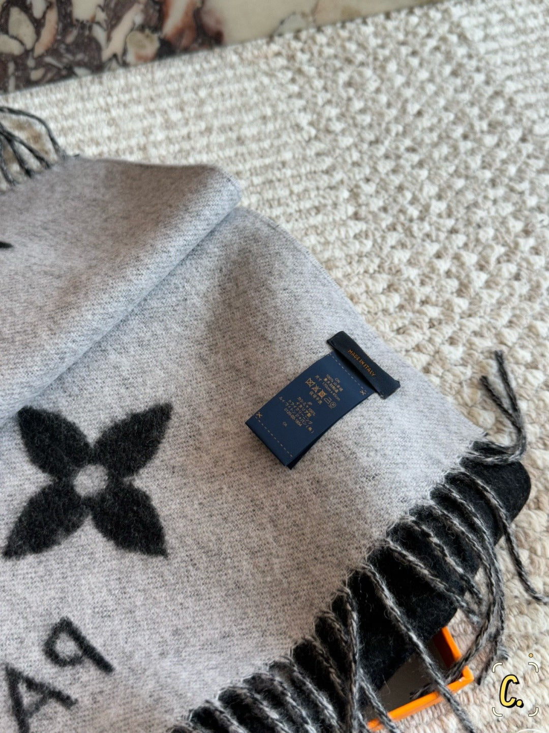 26FW New Cashmere Scarf 🖤