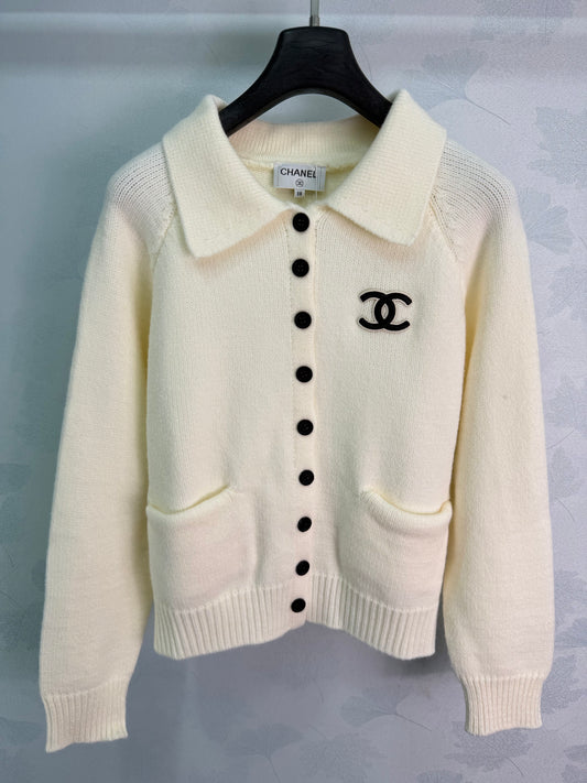 26FW New Lapel Single-Breasted Knit Cardigan
