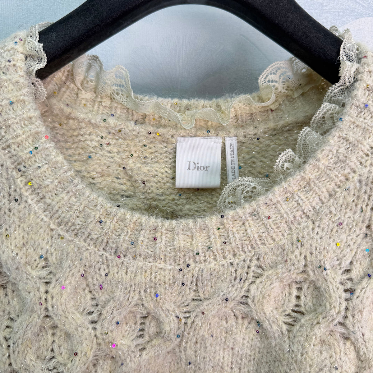 26FW New Cable-Knit Crew-Neck Sweater