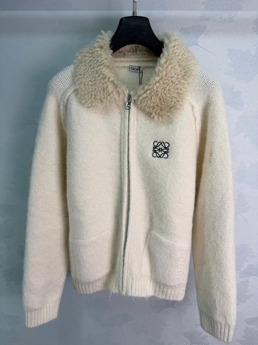 26FW New Zip-Up Knit Jacket with Fur Collar