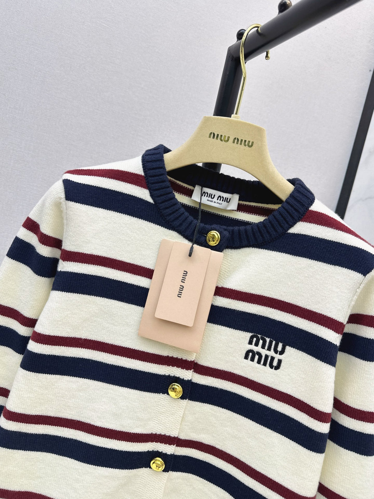 26FW New Striped Crew-Neck Cardigan 🤍