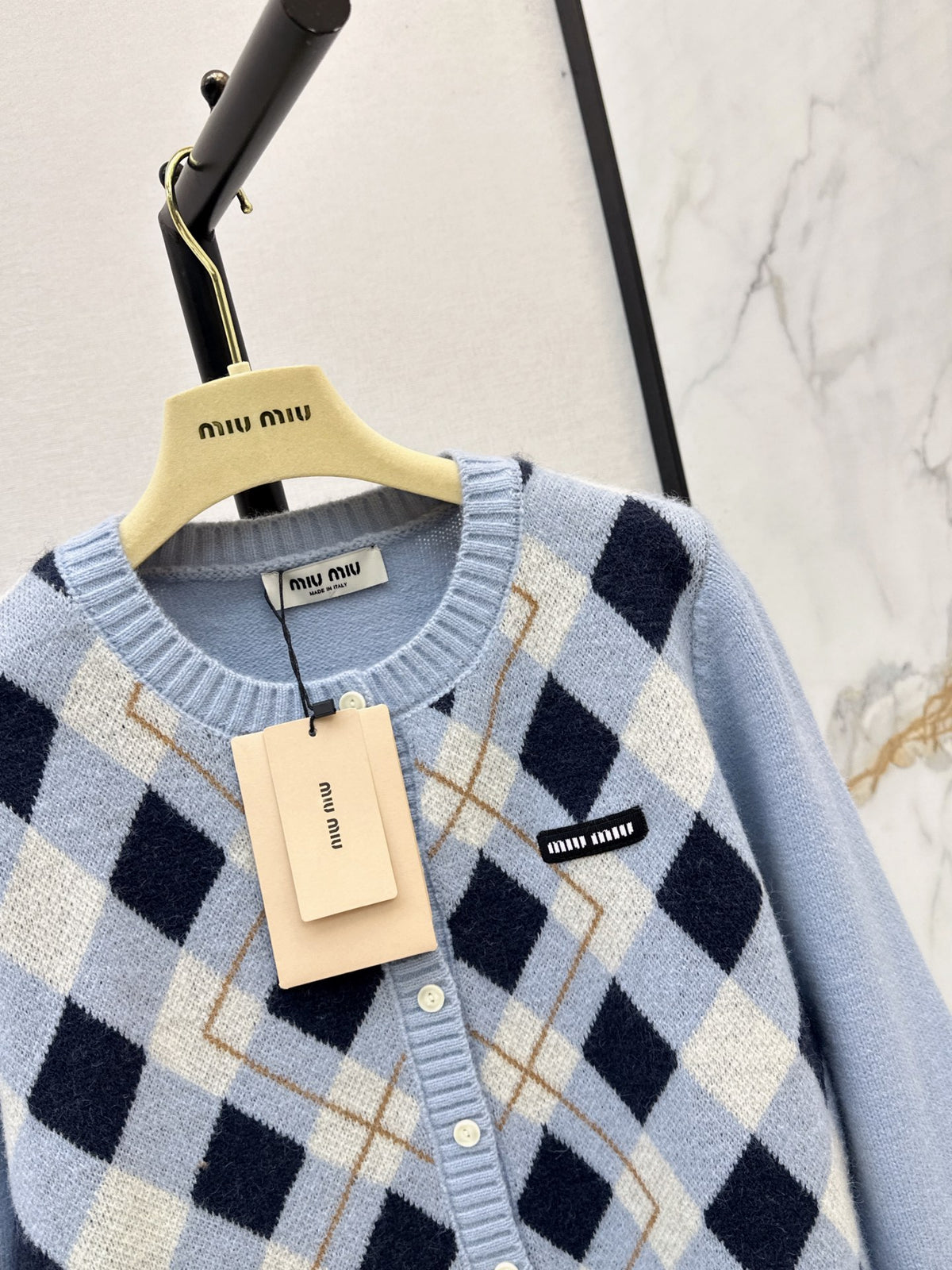26FW New Quilted Jacquard Crew-Neck Cardigan 🩶