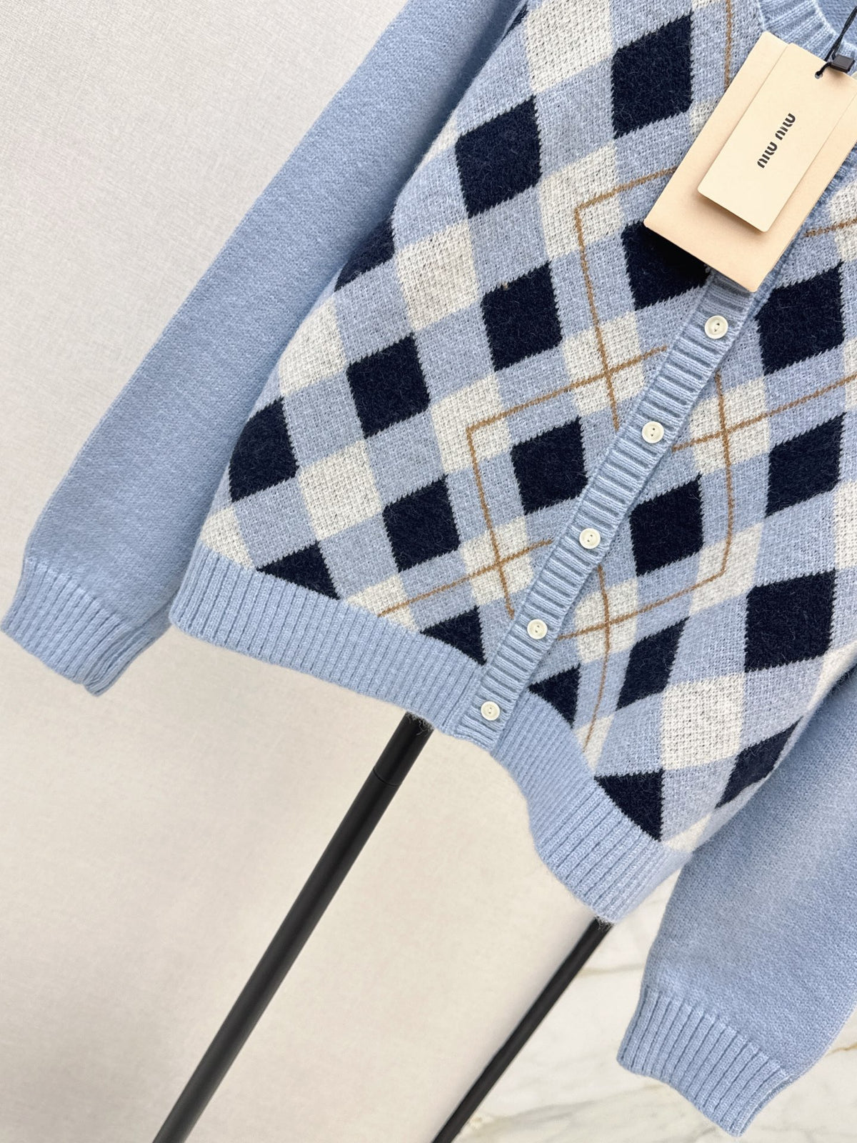 26FW New Quilted Jacquard Crew-Neck Cardigan 🩶