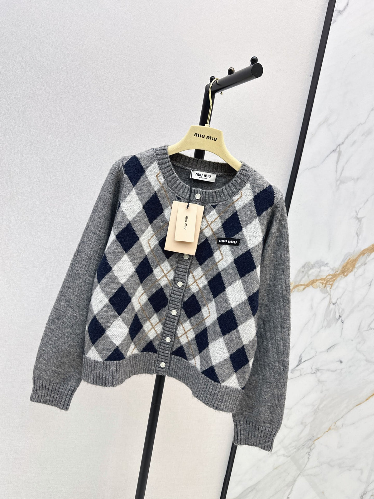 26FW New Quilted Jacquard Crew-Neck Cardigan 🩶