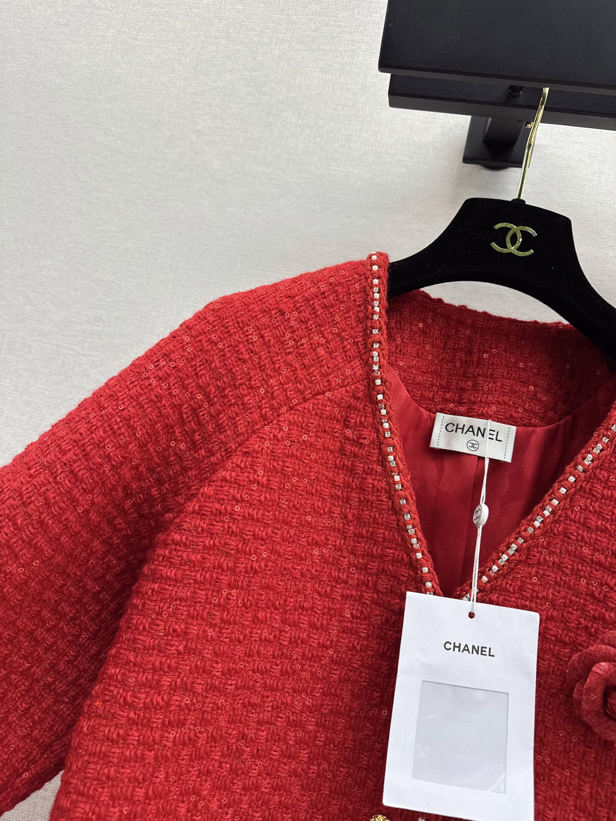 🎄Xmas🎄26FW New Year Limited Edition: Red V-Neck Knitted Jacket ❤️