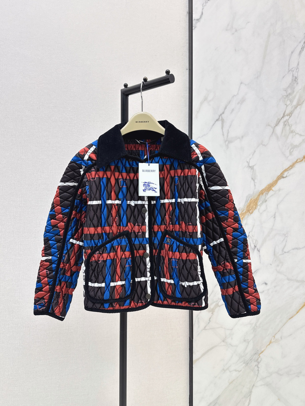 26FW New Quilted Cropped Jacket 🖤