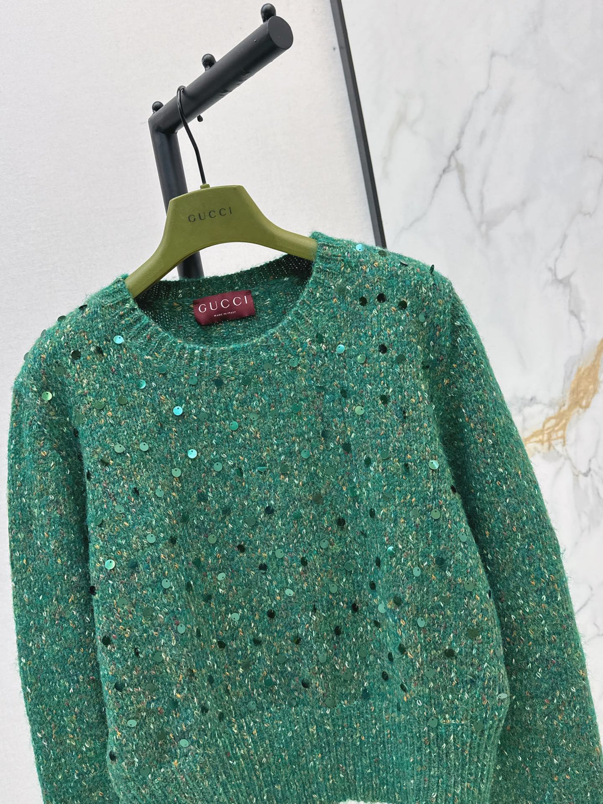 26FW New Sequin-Yarn Crewneck Knit Sweater 🤍💚🤎