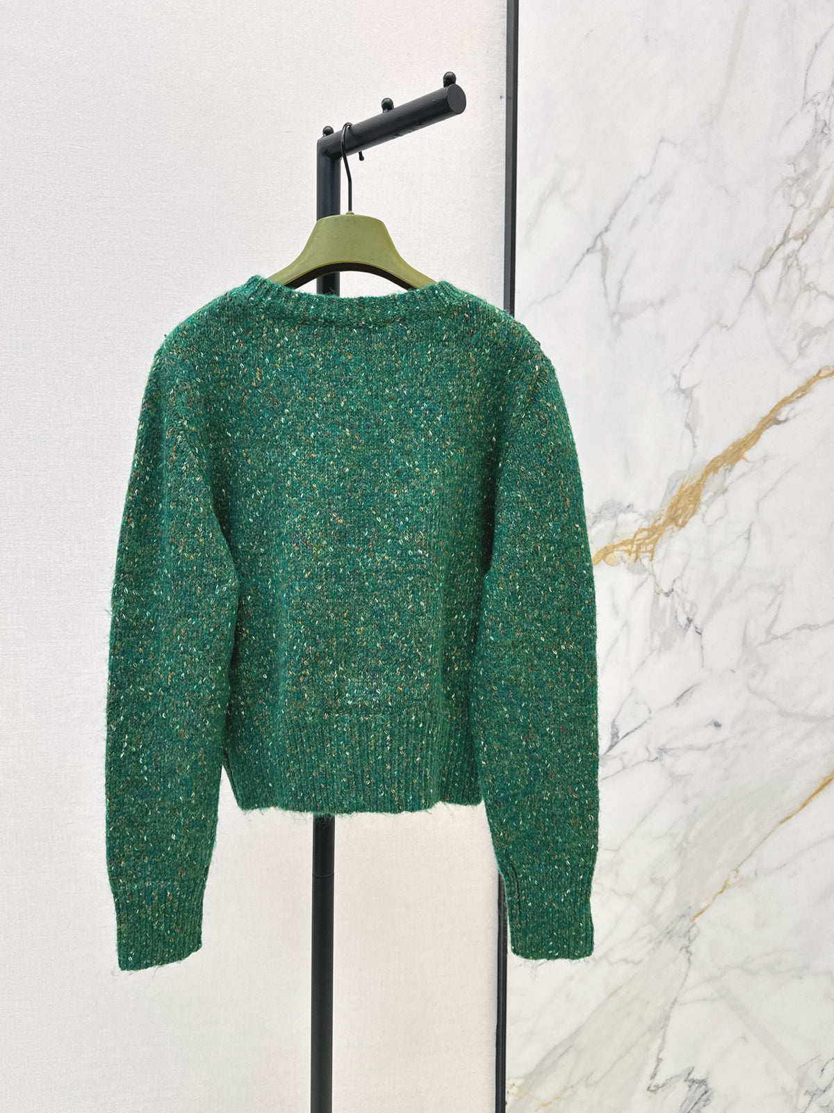 26FW New Sequin-Yarn Crewneck Knit Sweater 🤍💚🤎