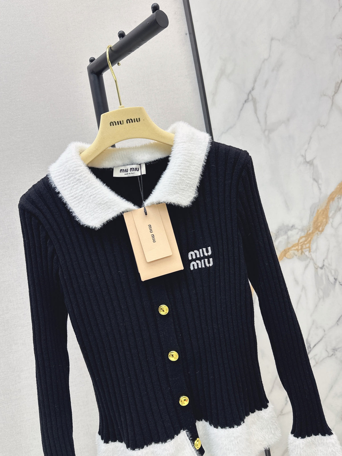 26FW New Color-Block Lapel Knit Cardigan 🤍