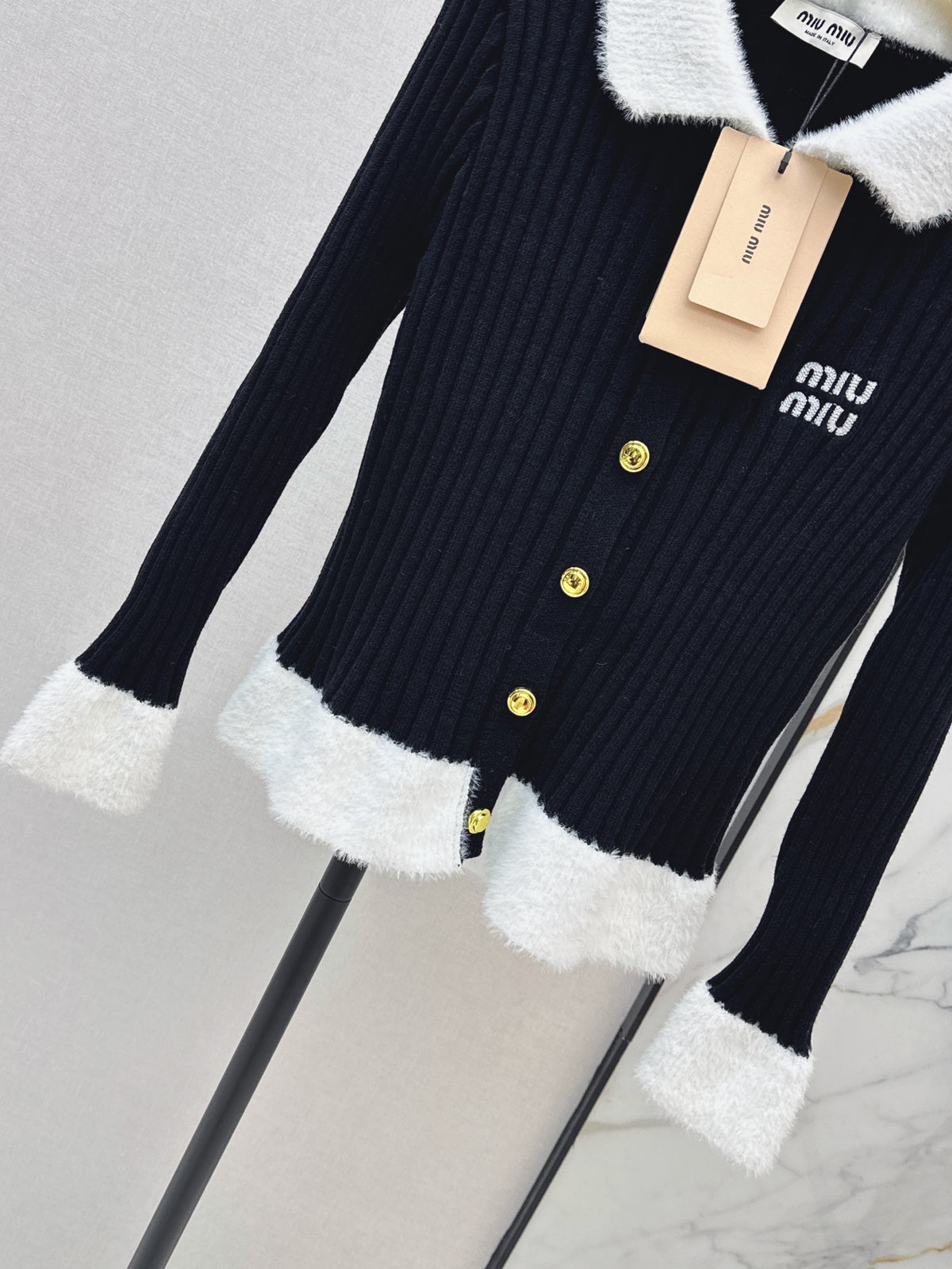26FW New Color-Block Lapel Knit Cardigan 🤍