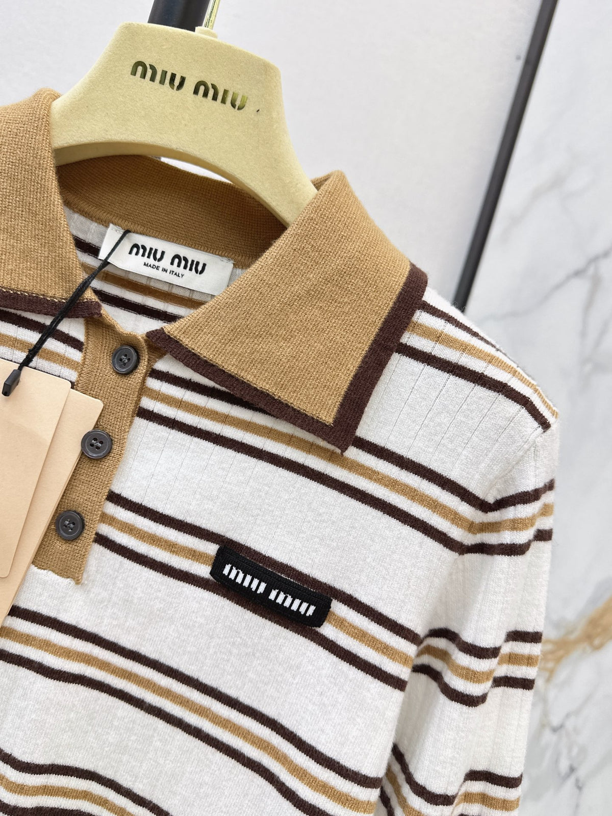 26FW New Collared Knit Top 🤍🤎