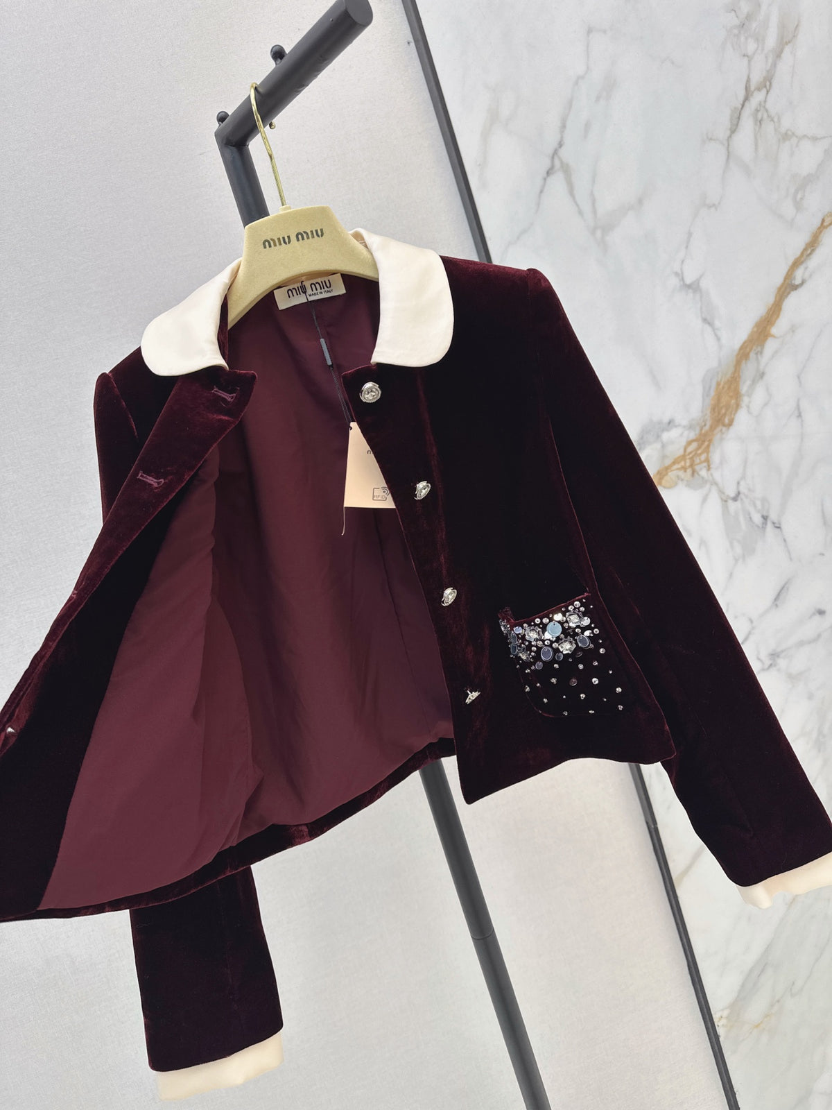 26FW New Velvet Jacket ❤️🖤