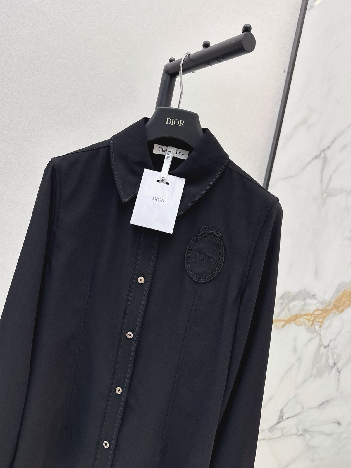 26FW New Embroidered-Detail Collared Shirt 🖤